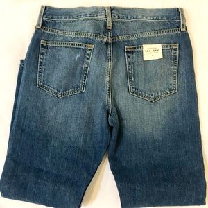 Outerknown Fillmore boyfriend jeans size 28 NWT